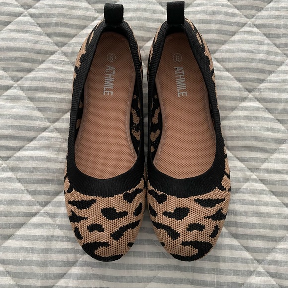 Athmile (Amazon) Shoes - Women's Leopard Print Flats